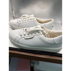 Sam Edelman women's White Sneakers size 9.5 CLEAN